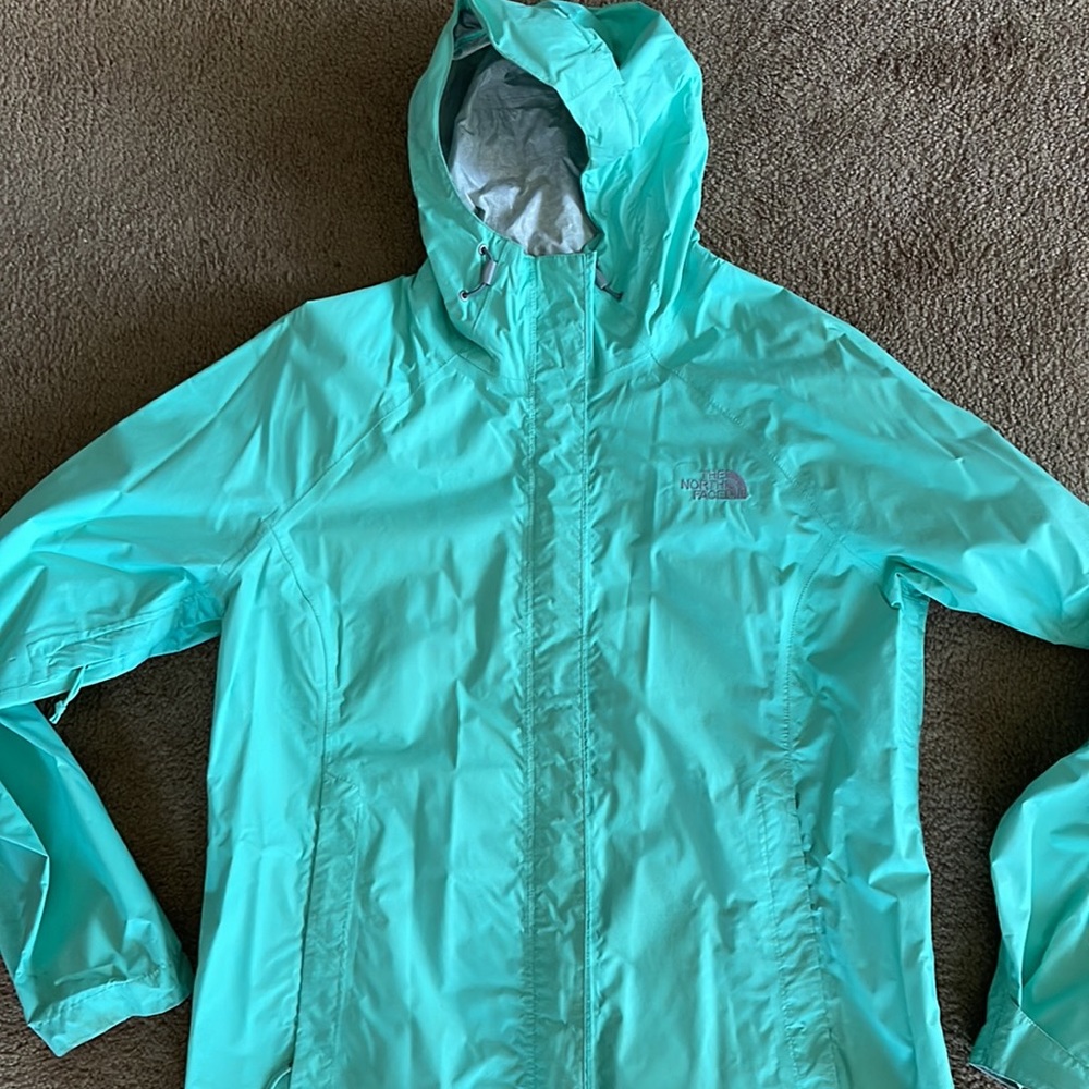 Good condition, color is mint green.